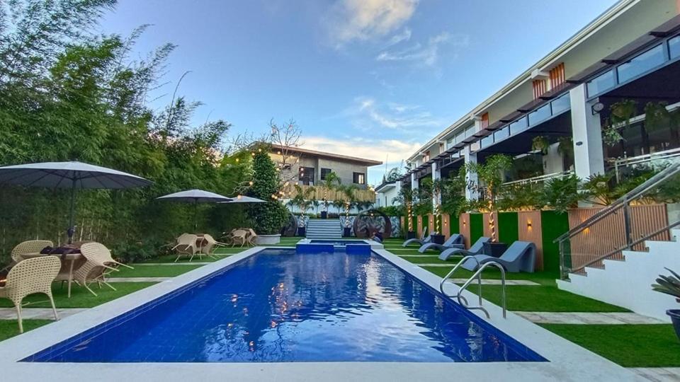 Casa La Silvinas Hotel & Event Resort Tagaytay City Eksteriør billede